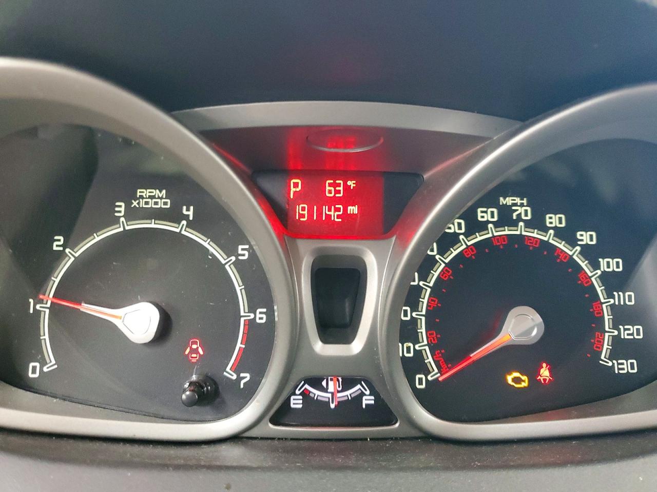 2012 FORD FIESTA SE photo 25