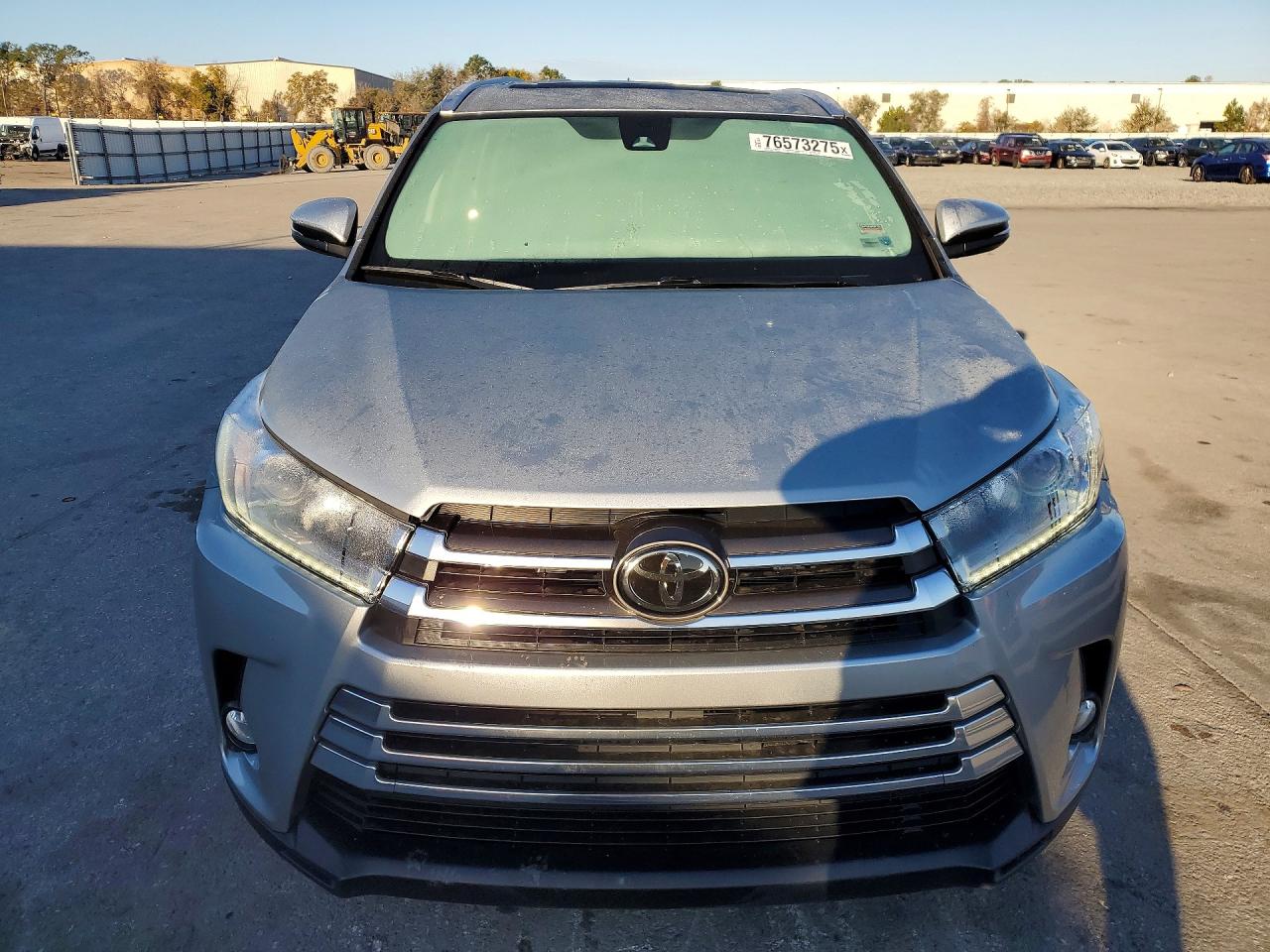 2018 TOYOTA HIGHLANDER LIMITED photo 13