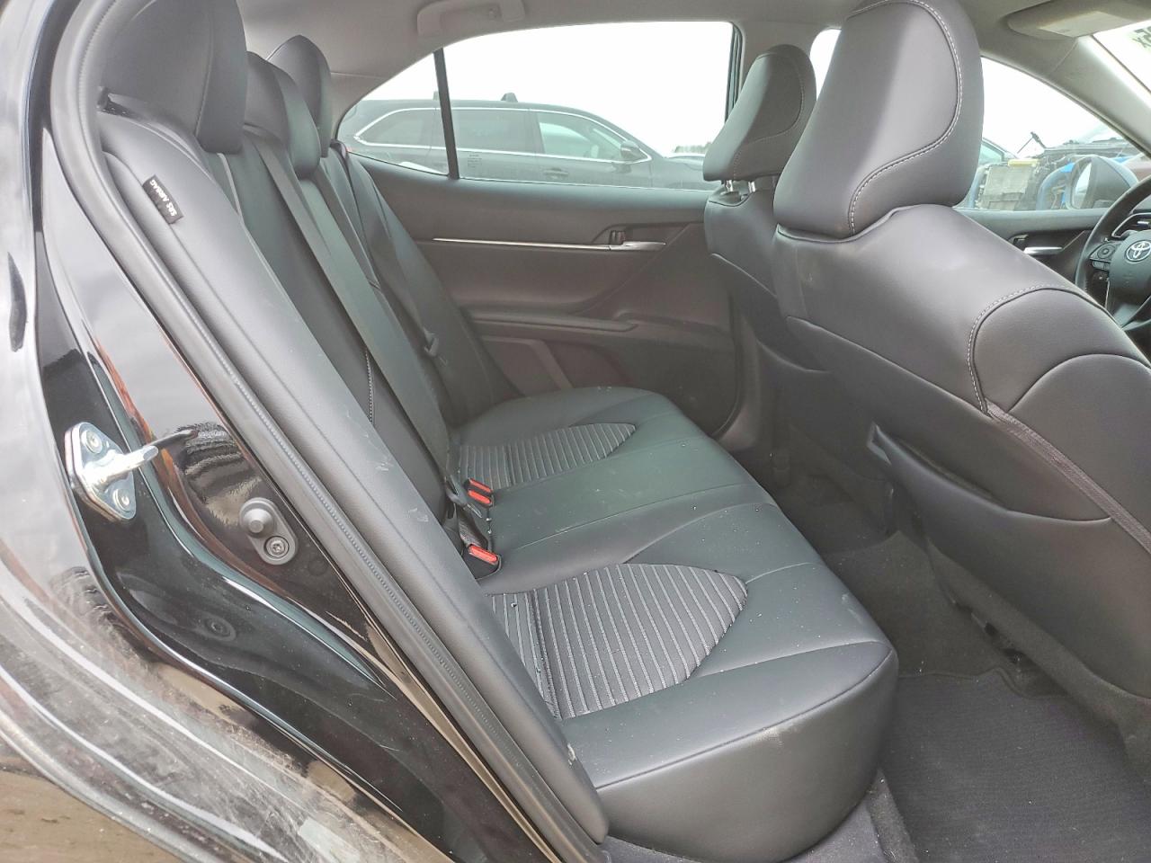 2024 TOYOTA CAMRY SE photo 10