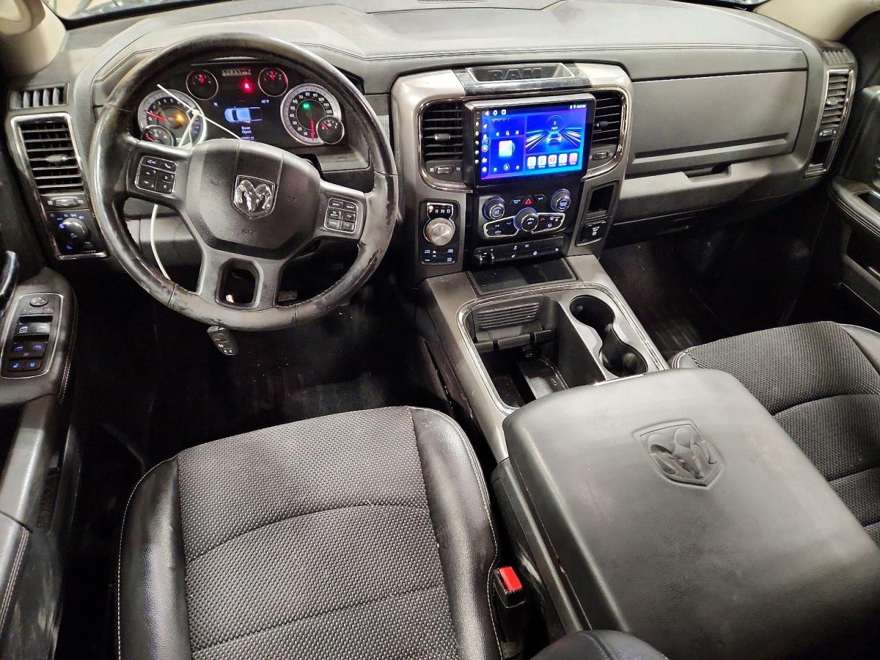 2017 RAM 1500 SPORT photo 8