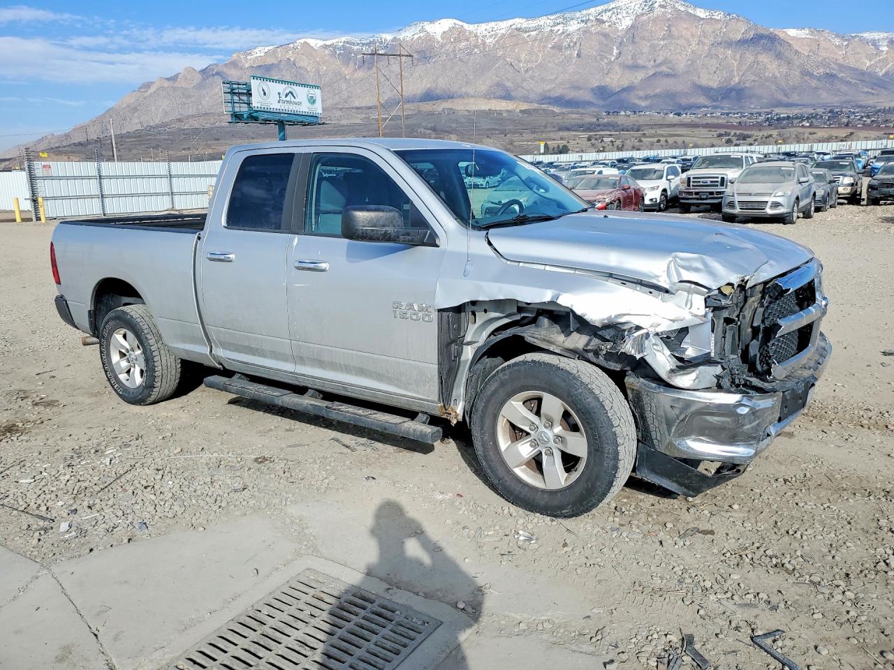 2013 RAM 1500 SLT photo 4