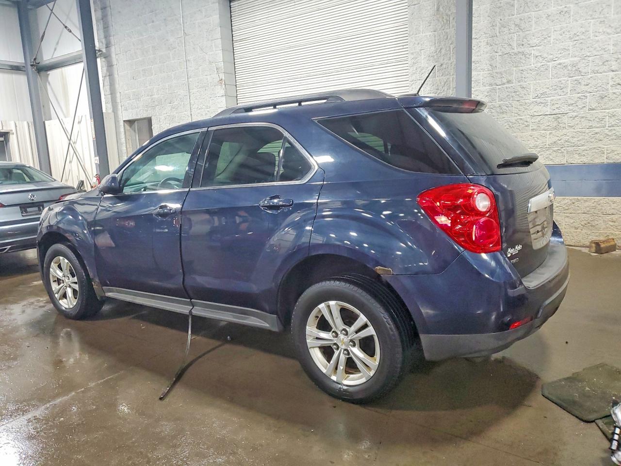 2015 CHEVROLET EQUINOX LT photo 4