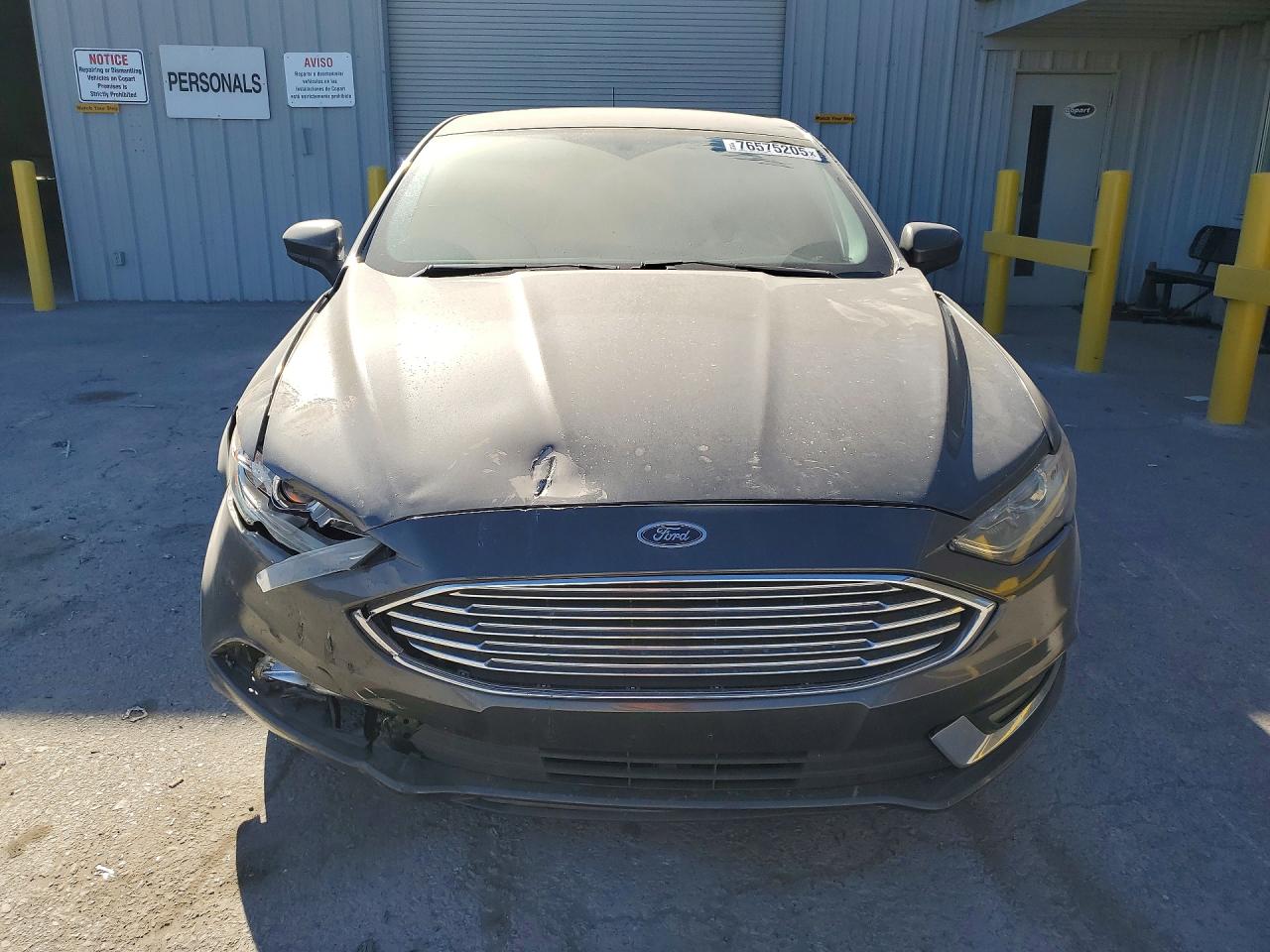 2018 FORD FUSION S photo 5