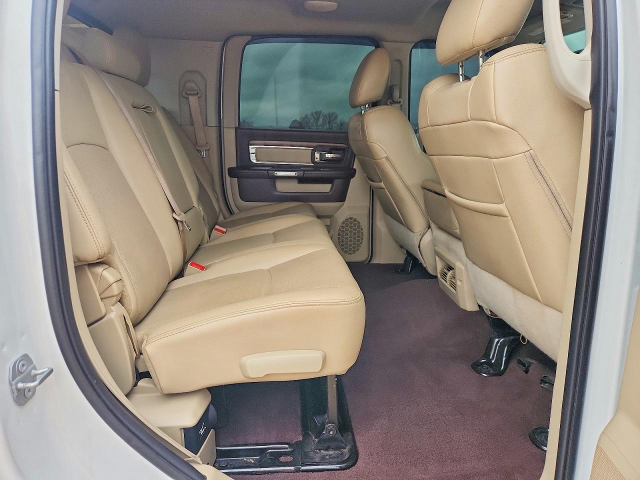 2017 RAM 2500 LARAMIE photo 10