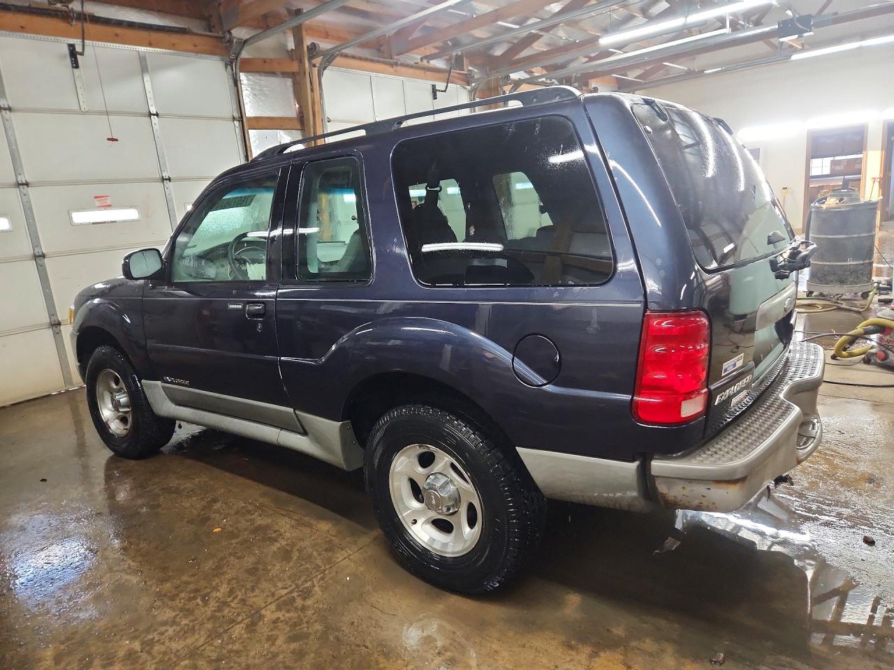 2002 FORD EXPLORER SPORT photo 2