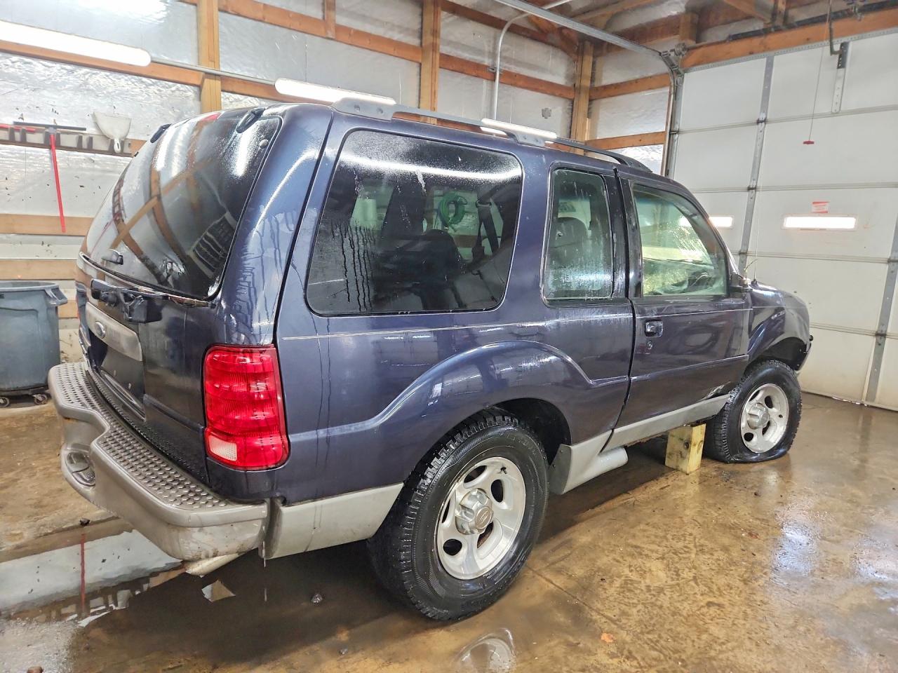 2002 FORD EXPLORER SPORT photo 3