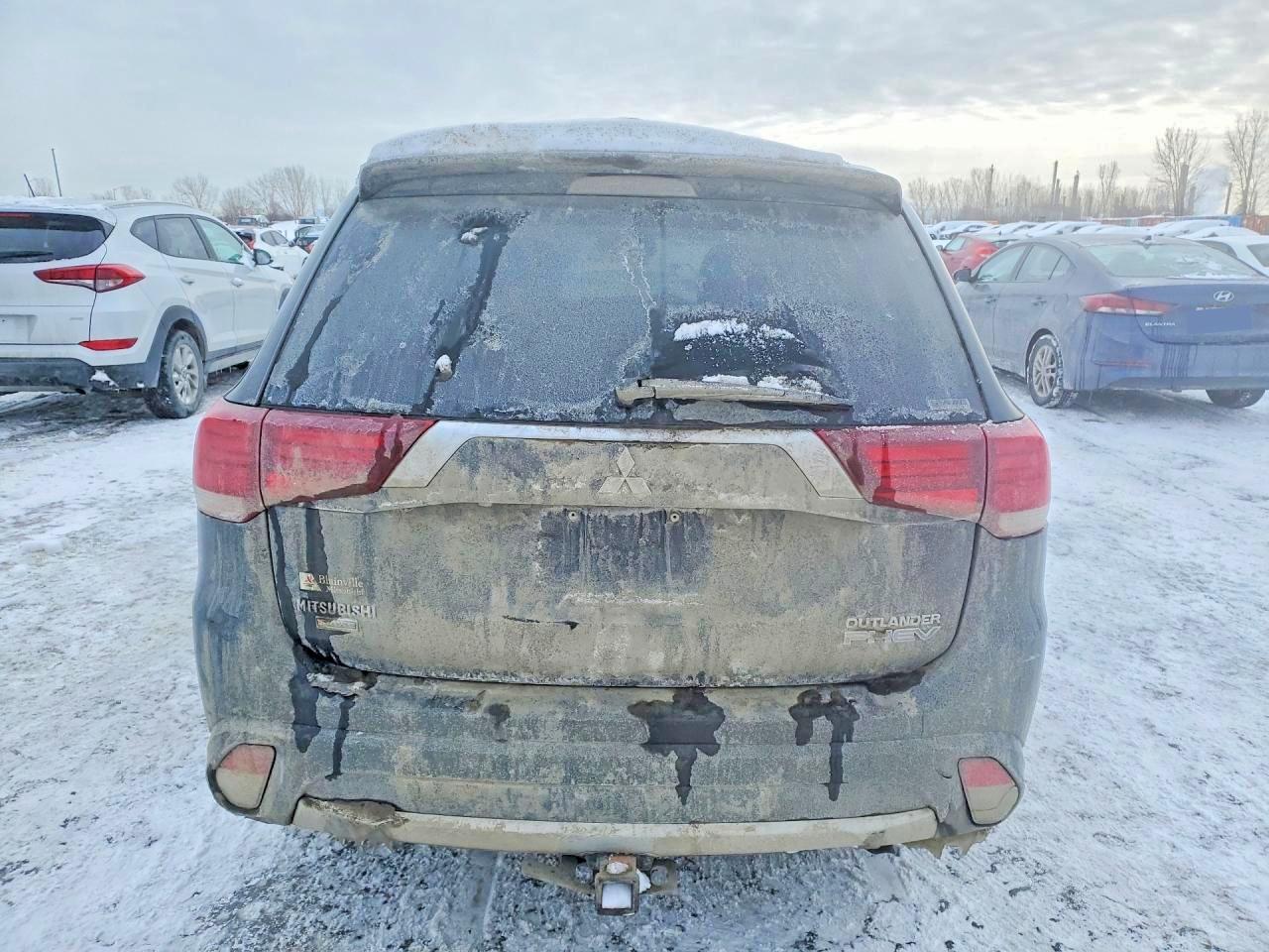 2018 MITSUBISHI OUTLANDER SE photo 6