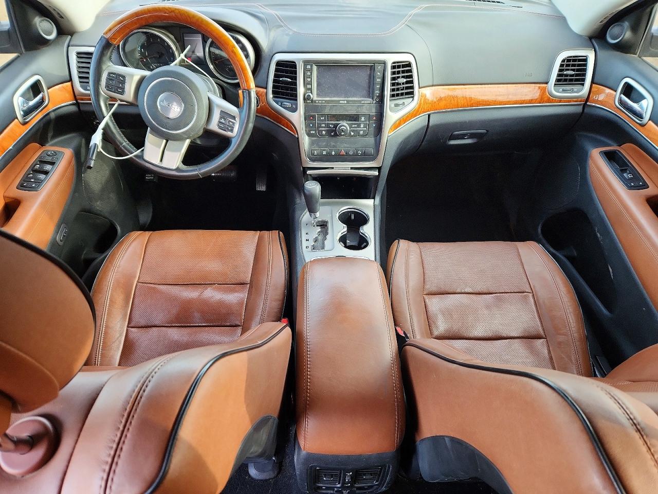 2012 JEEP GRAND CHEROKEE OVERLAND photo 8