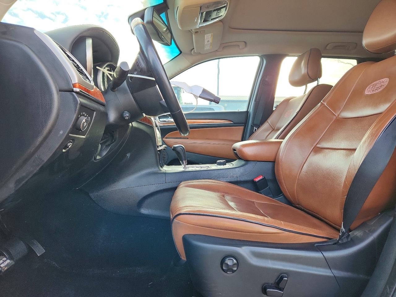 2012 JEEP GRAND CHEROKEE OVERLAND photo 7