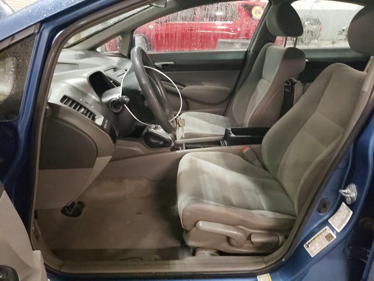 2011 HONDA CIVIC LX photo 7