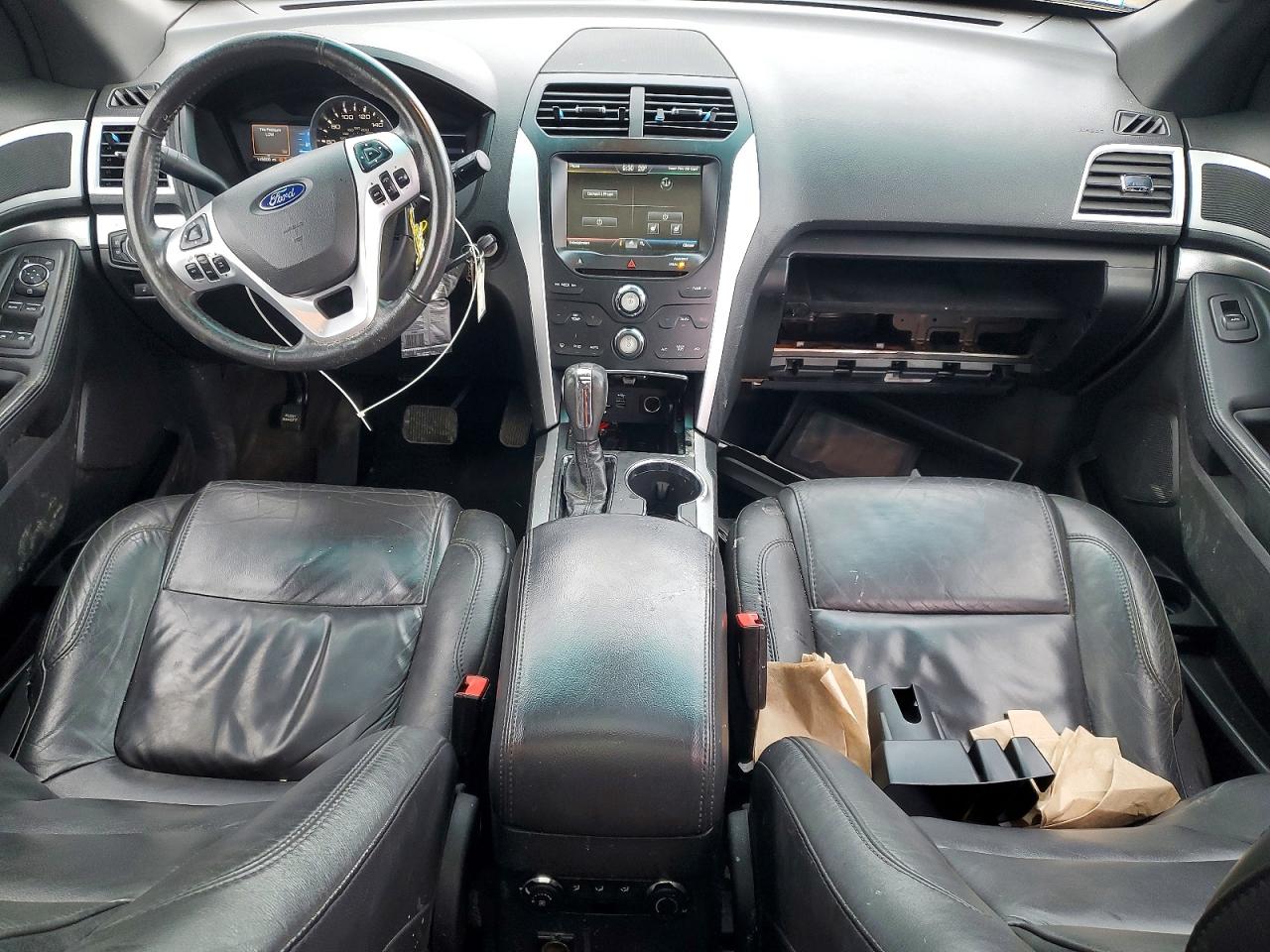 2015 FORD EXPLORER XLT photo 15