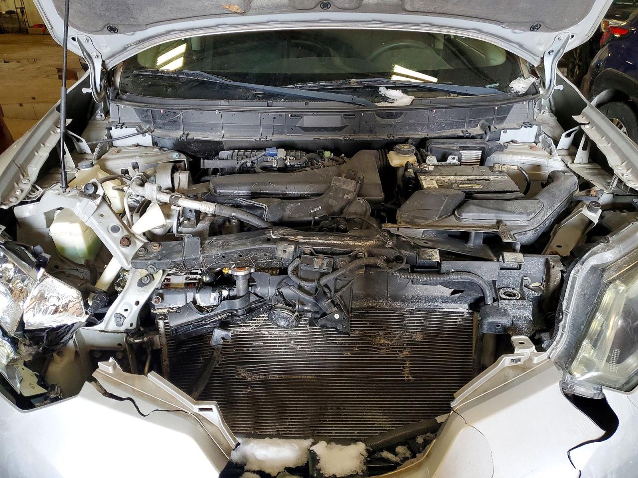 2014 NISSAN ROGUE S photo 12