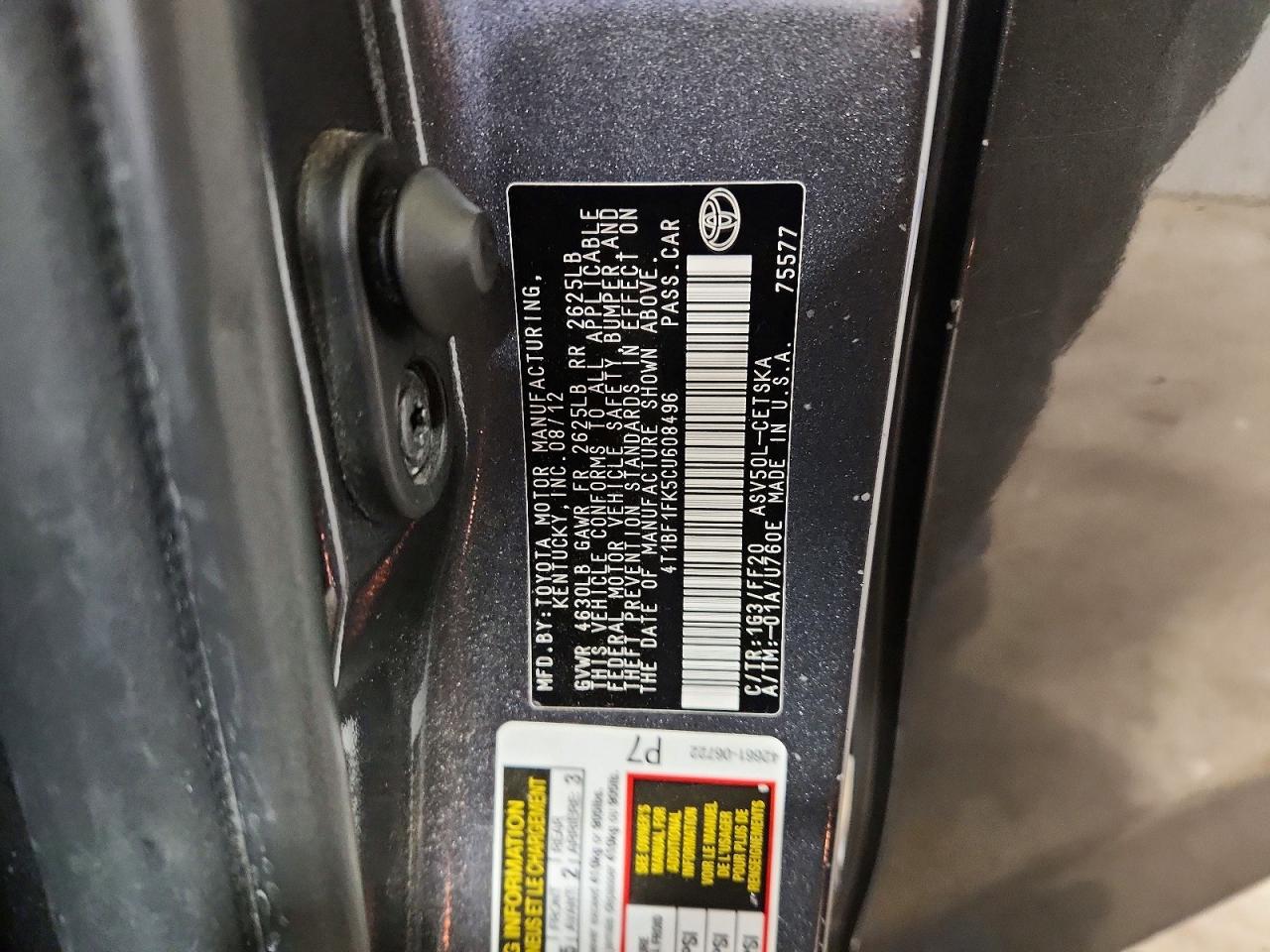 2012 TOYOTA CAMRY photo 13