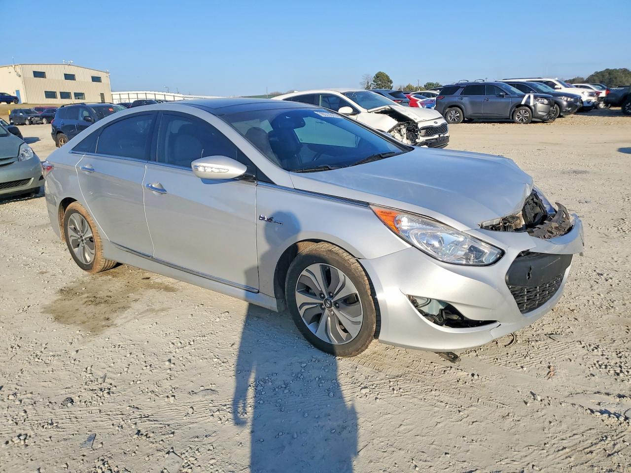 2015 HYUNDAI SONATA HYBRID photo 4