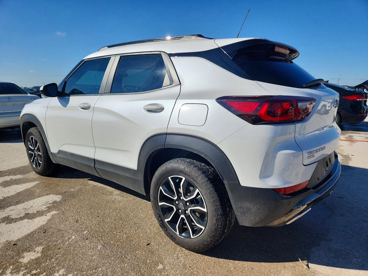 2025 CHEVROLET TRAILBLAZER ACTIV photo 3