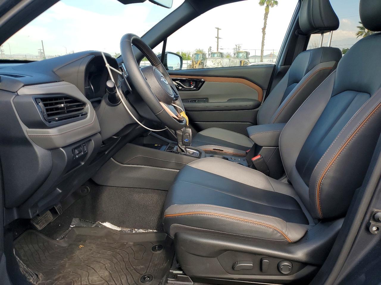 2025 SUBARU FORESTER SPORT photo 13