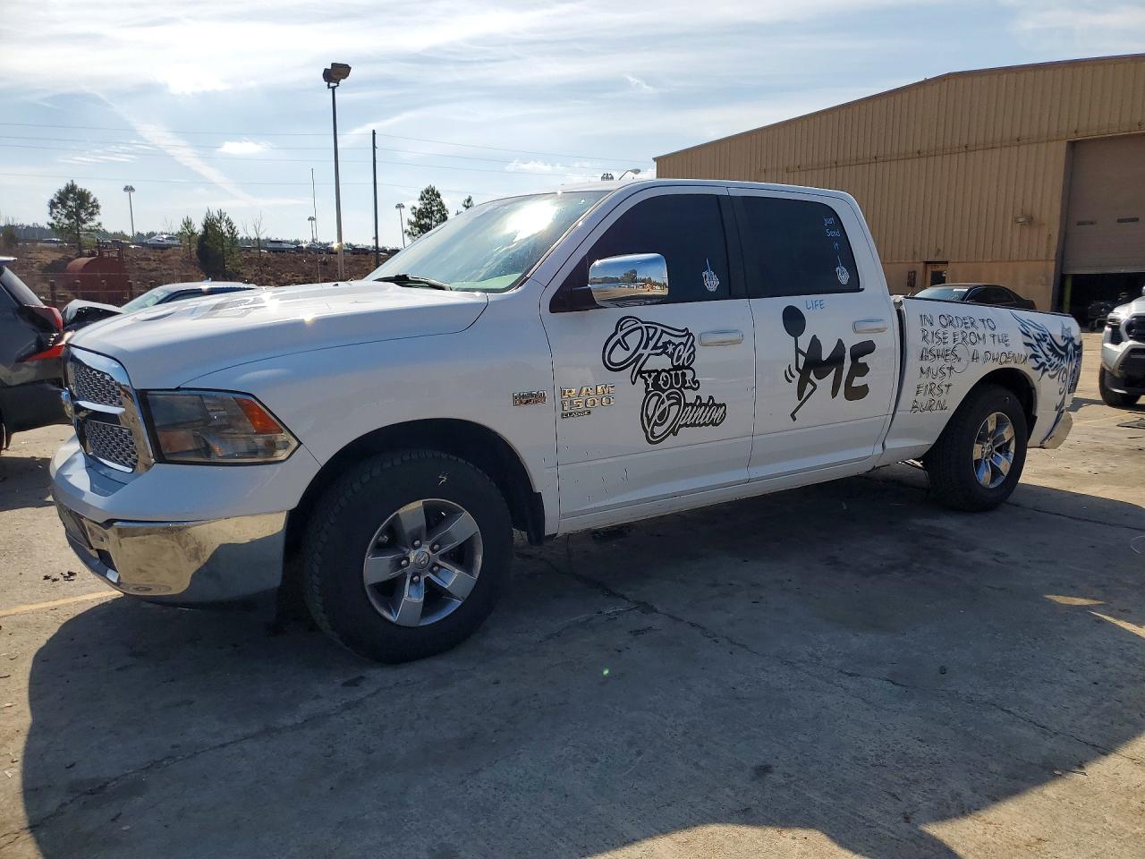 2019 RAM 1500 CLASSIC