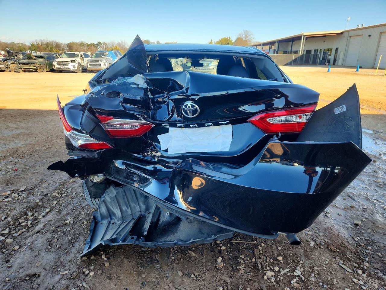 2018 TOYOTA CAMRY L photo 6
