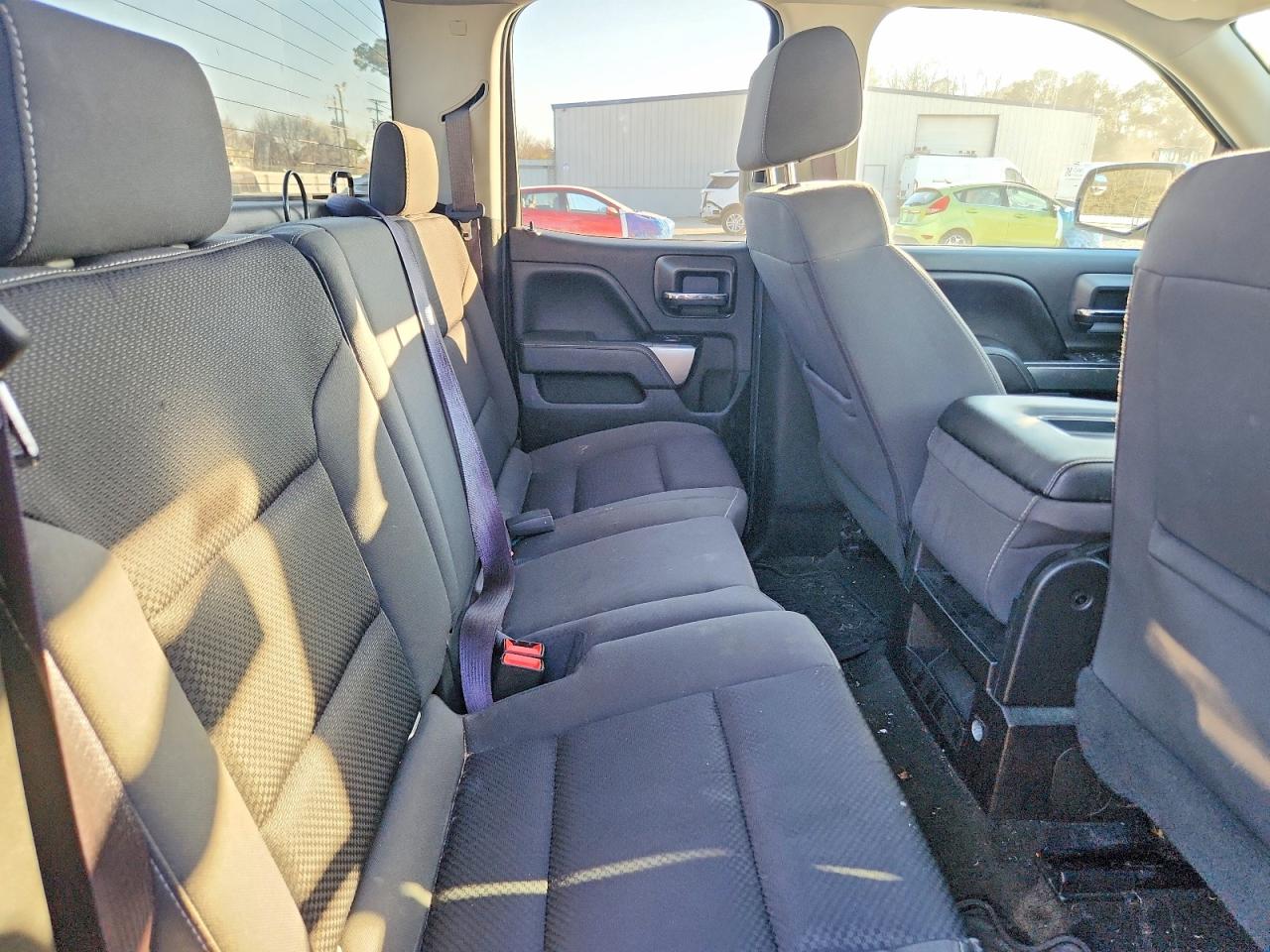 2017 CHEVROLET SILVERADO K1500 LT photo 11