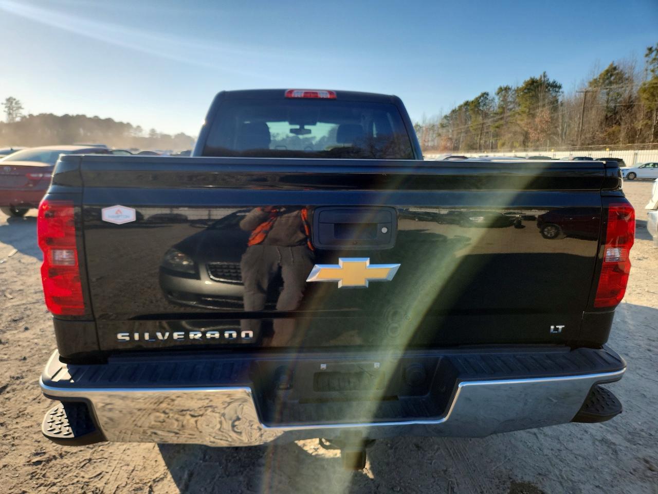 2017 CHEVROLET SILVERADO K1500 LT photo 6