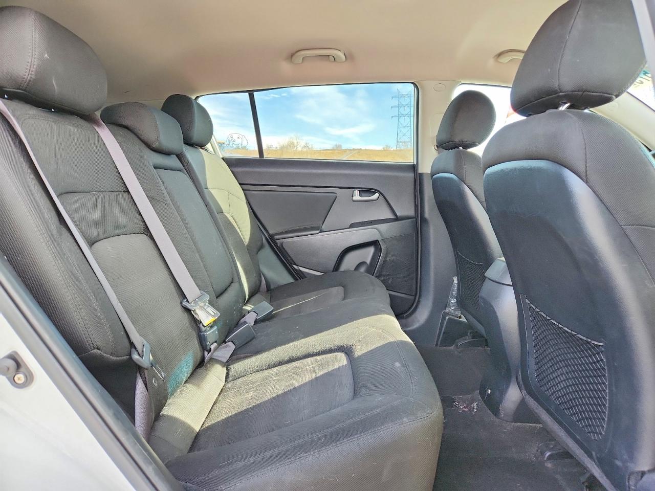 2012 KIA SPORTAGE LX photo 11