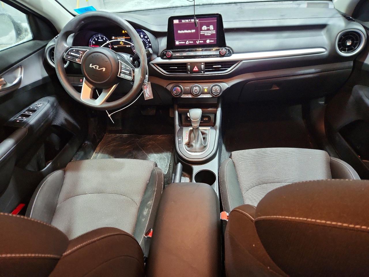 2023 KIA FORTE LX photo 15