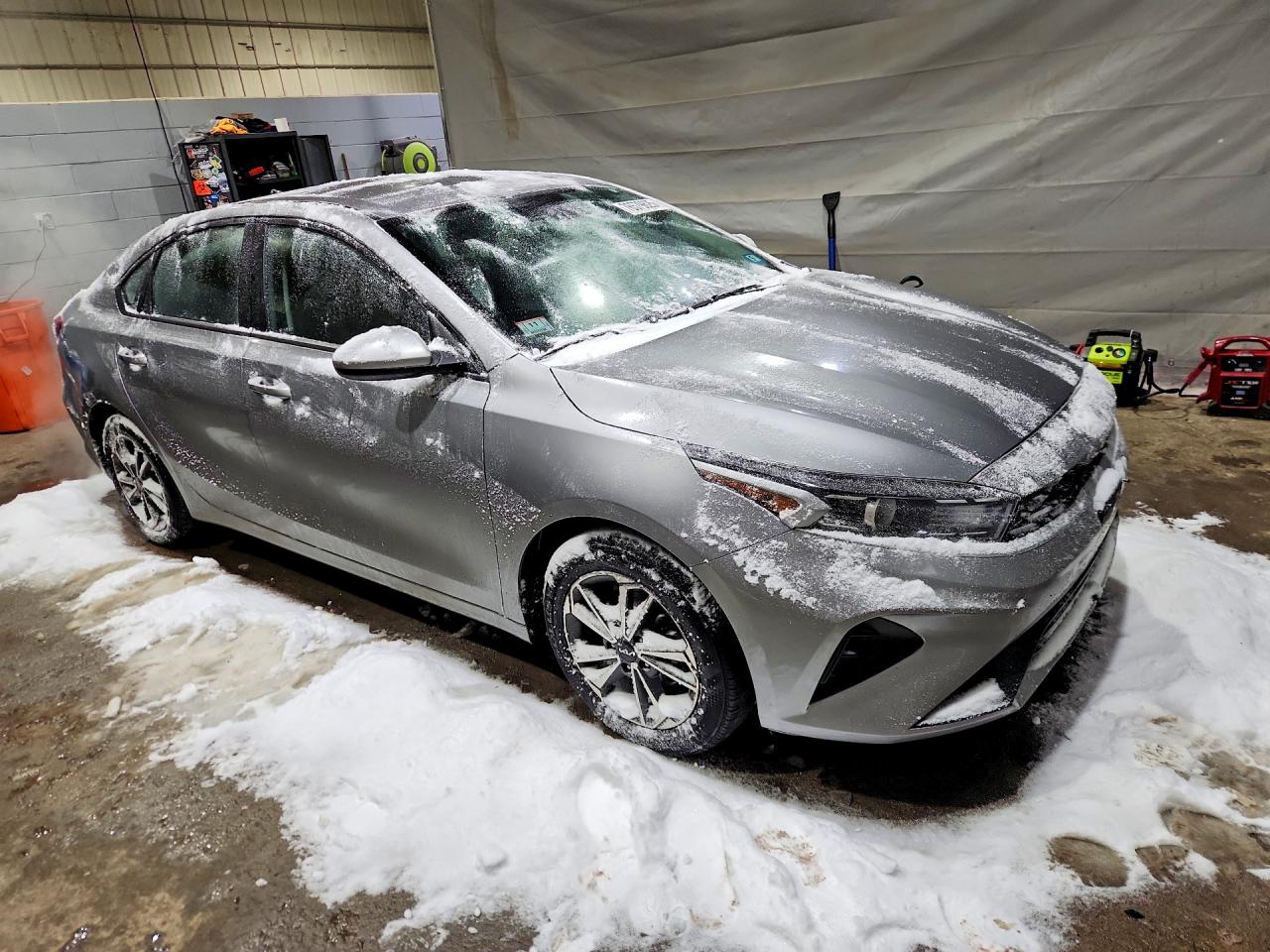 2023 KIA FORTE LX photo 7