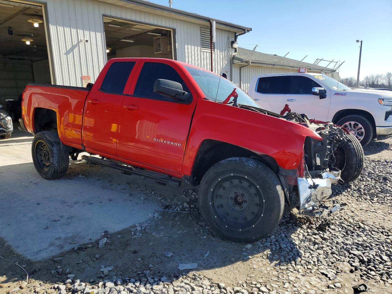 2016 CHEVROLET SILVERADO K1500 LT photo 7