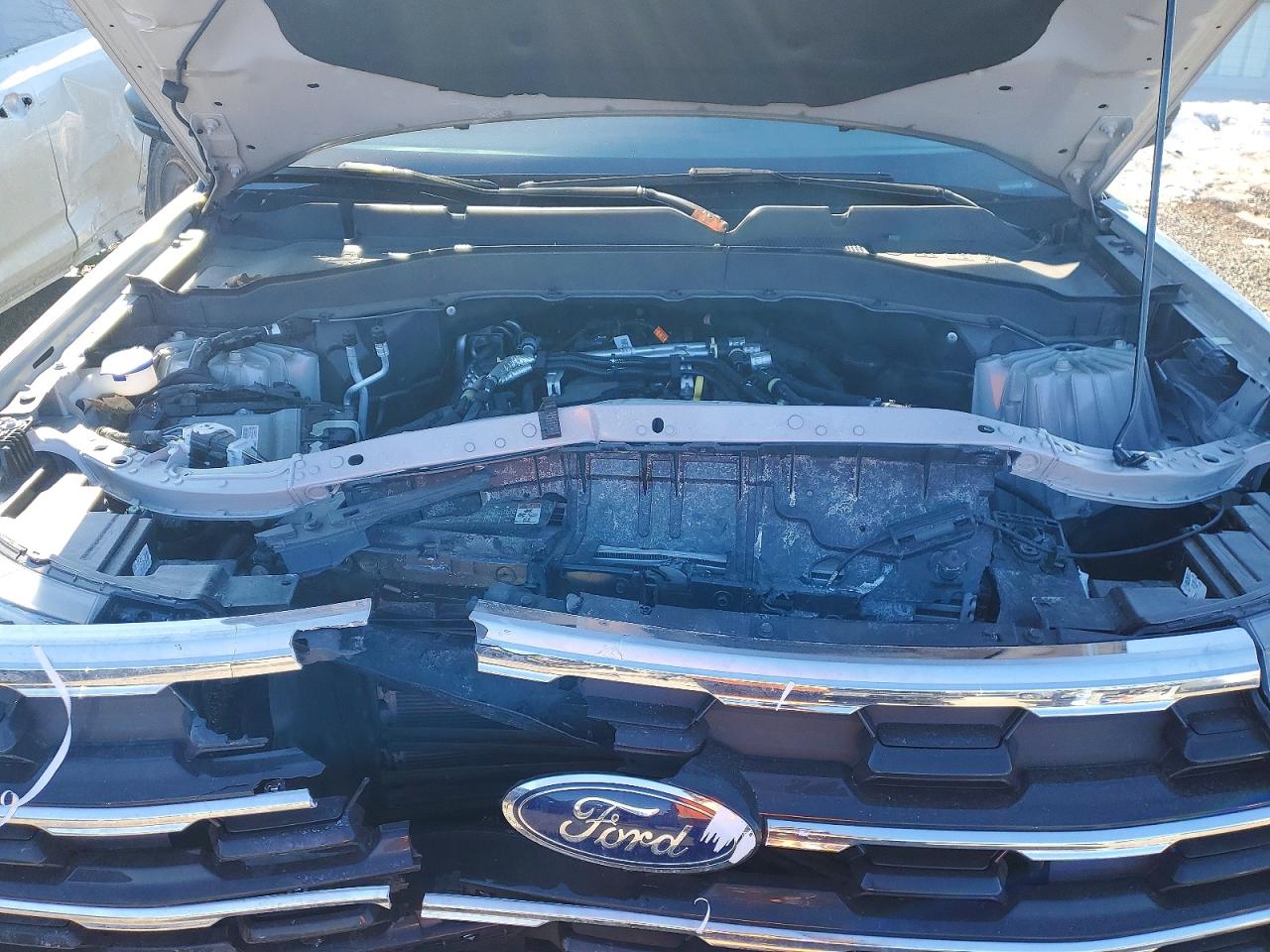 2025 FORD EXPLORER ACTIVE photo 12