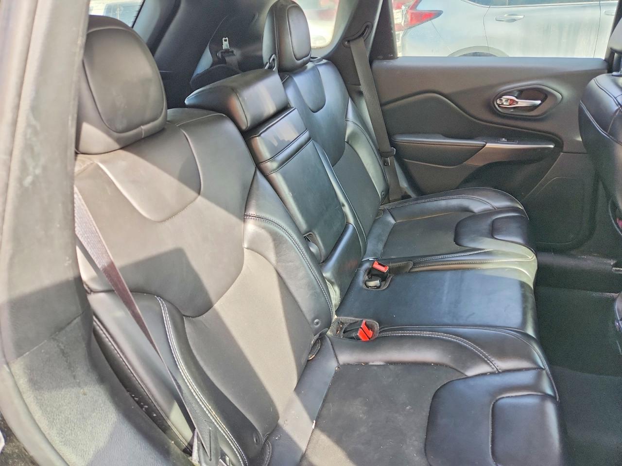 2019 JEEP CHEROKEE LATITUDE PLUS photo 11