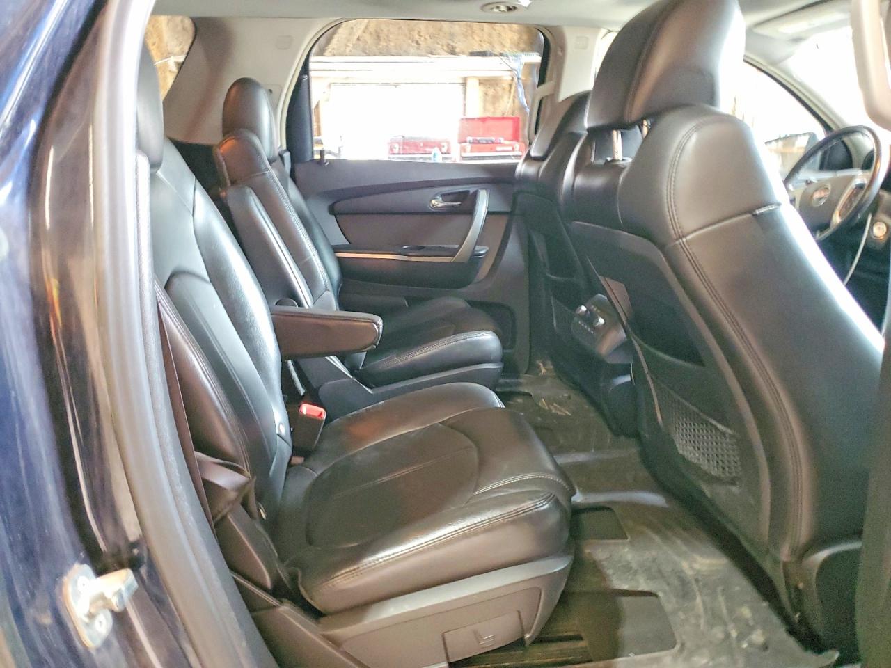 2007 GMC ACADIA SLT-2 photo 11