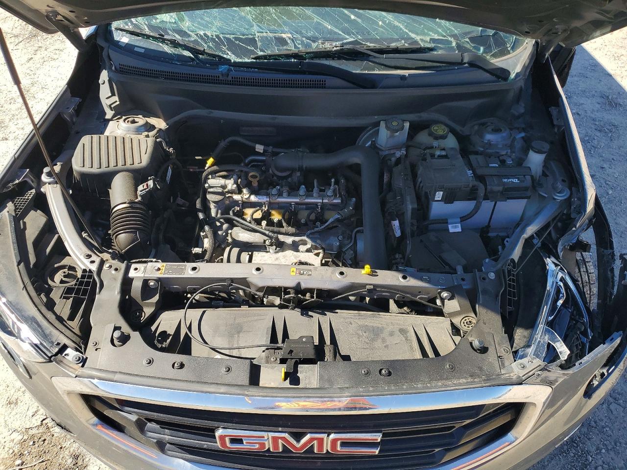 2018 GMC TERRAIN SLE photo 12