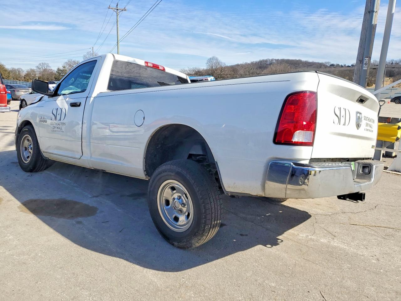2017 RAM 1500 ST photo 4