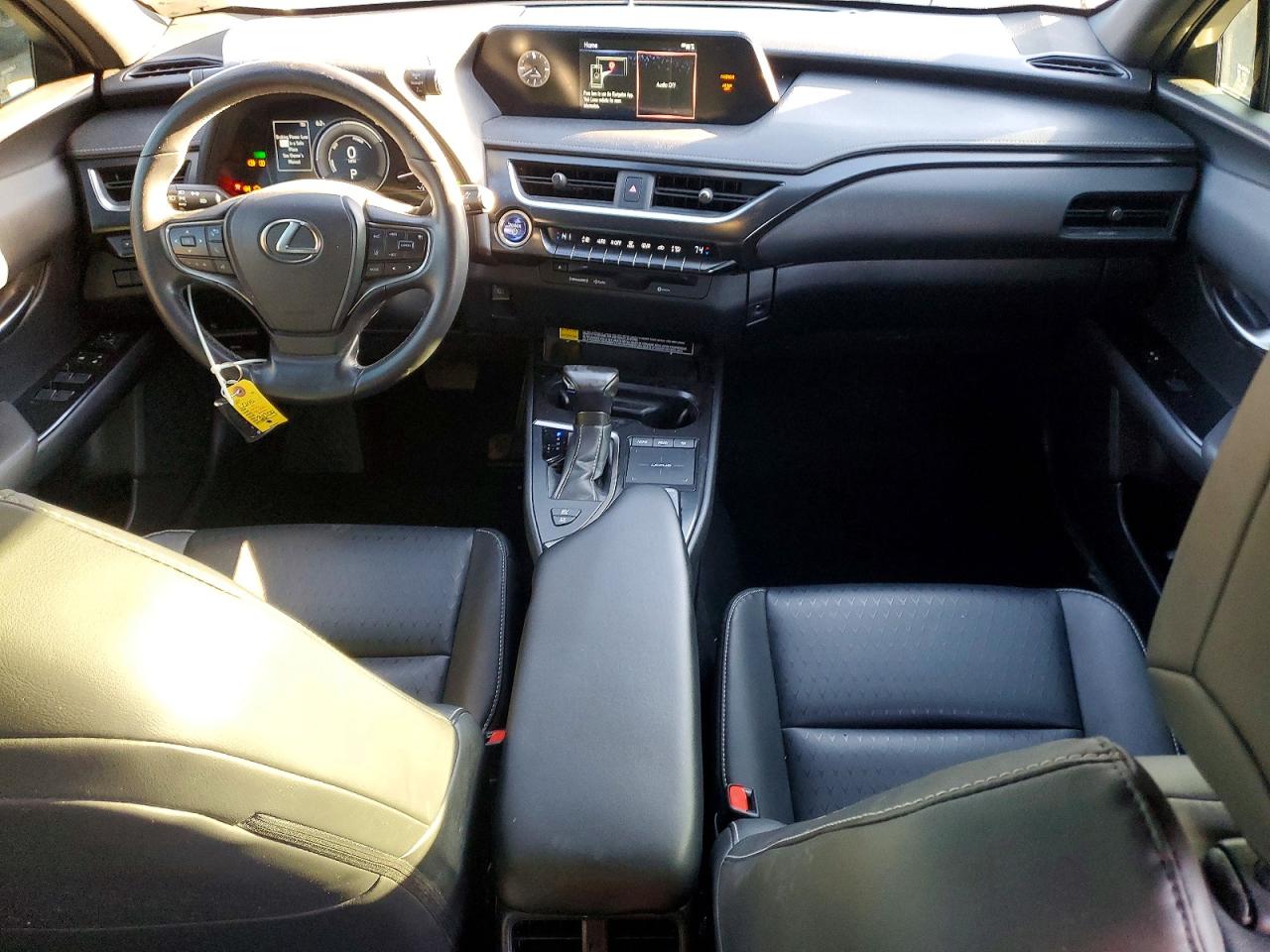 2021 LEXUS UX 250H photo 8