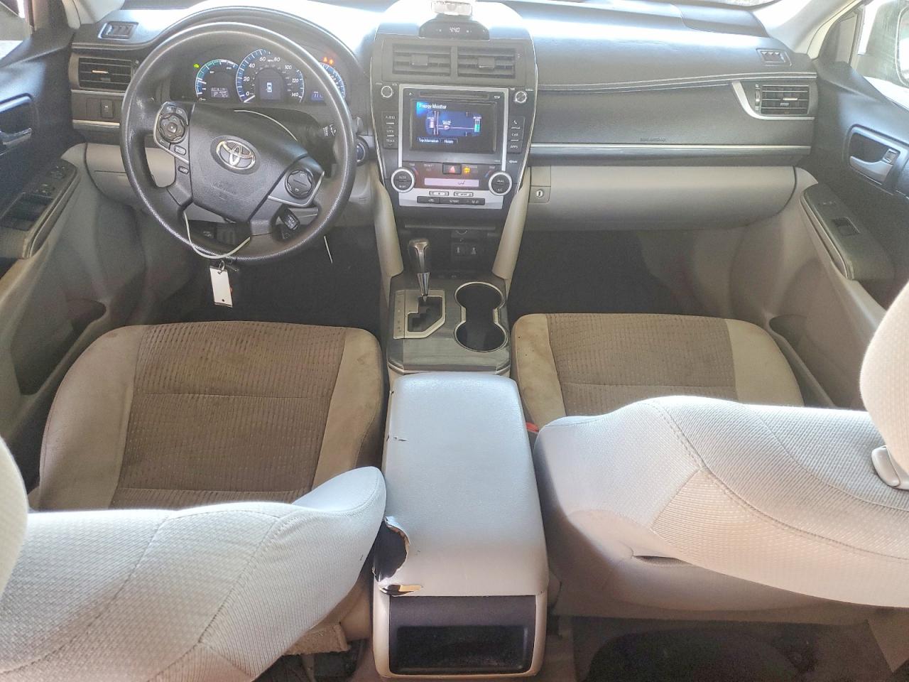 2013 TOYOTA CAMRY photo 8