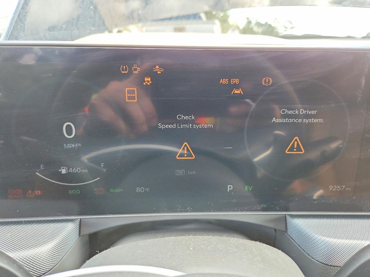 2025 HYUNDAI SONATA HYBRID photo 25