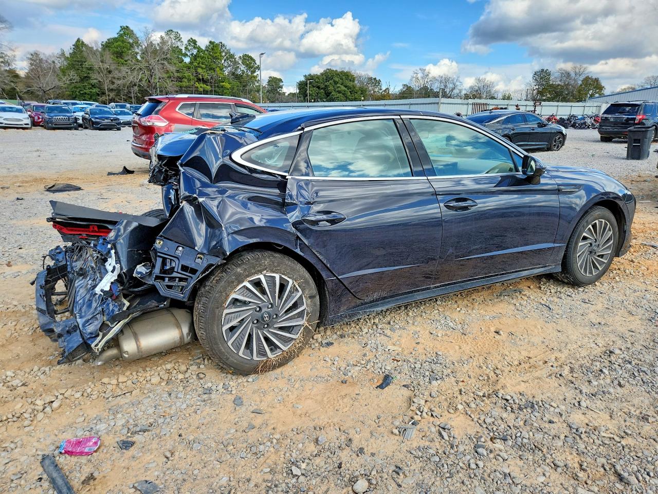 2025 HYUNDAI SONATA HYBRID photo 7
