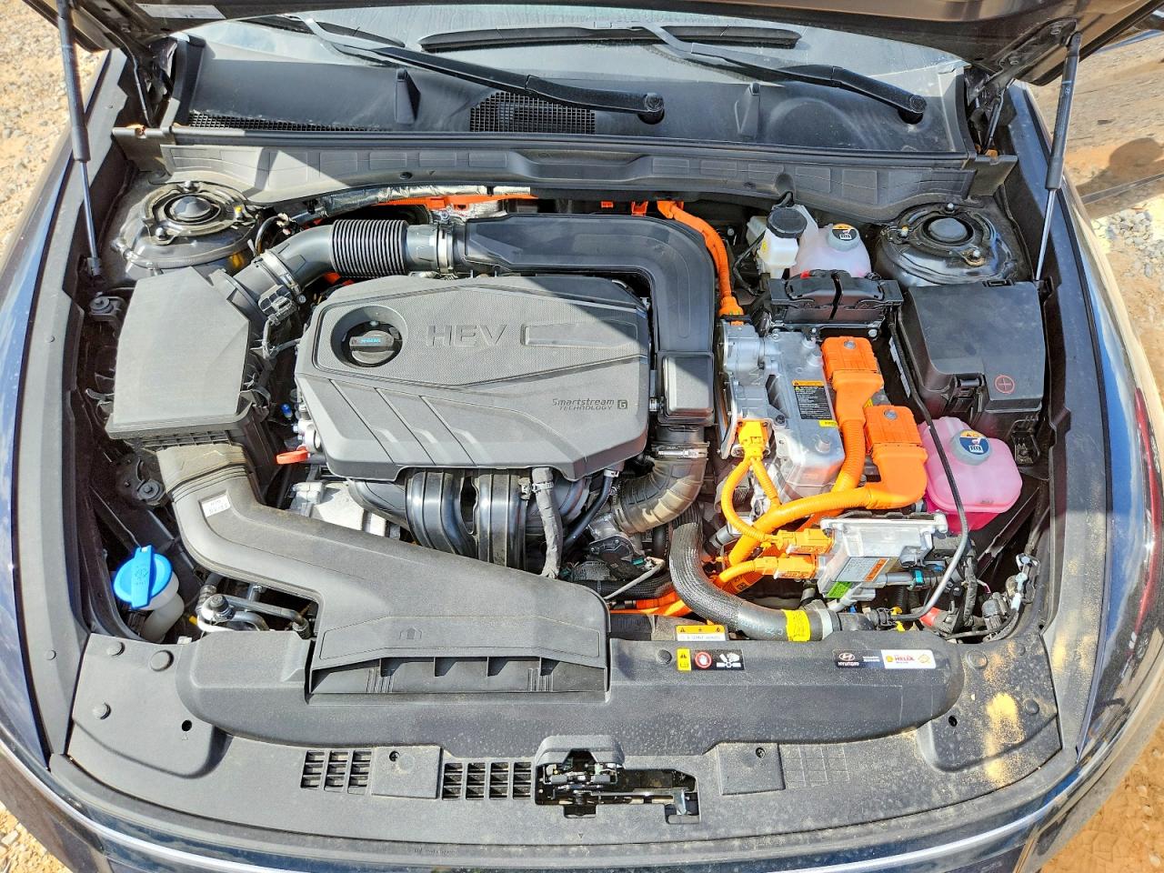 2025 HYUNDAI SONATA HYBRID photo 31