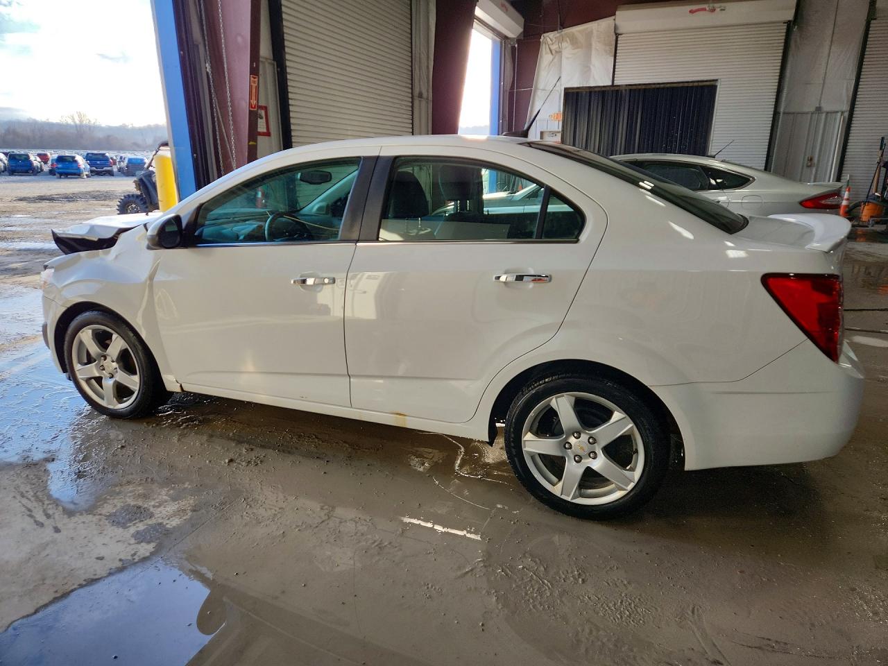 2012 CHEVROLET SONIC LTZ photo 2