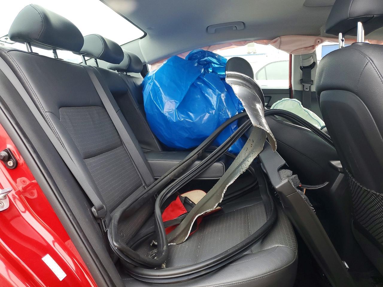 2017 HYUNDAI ELANTRA SE photo 19