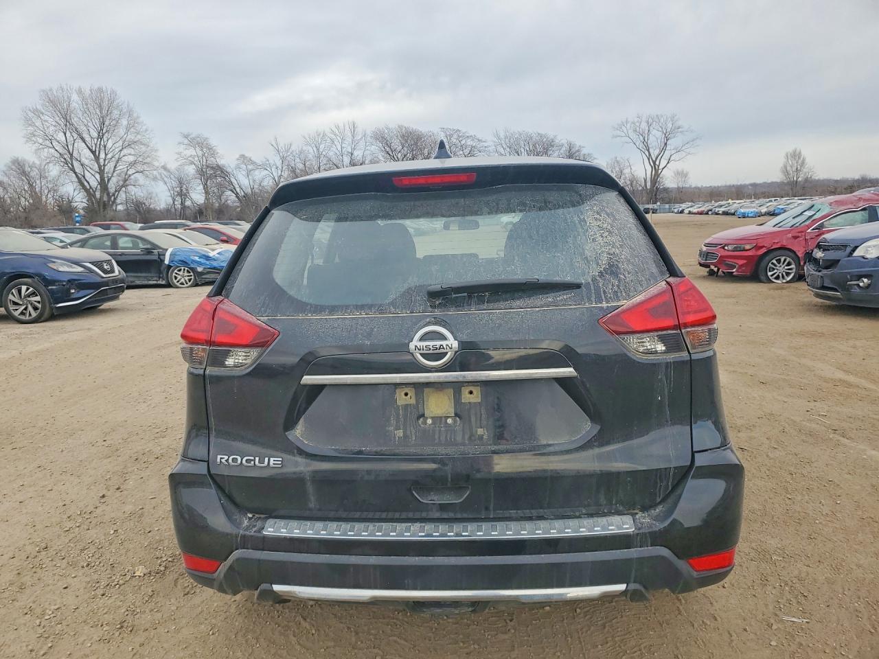 2017 NISSAN ROGUE S photo 6