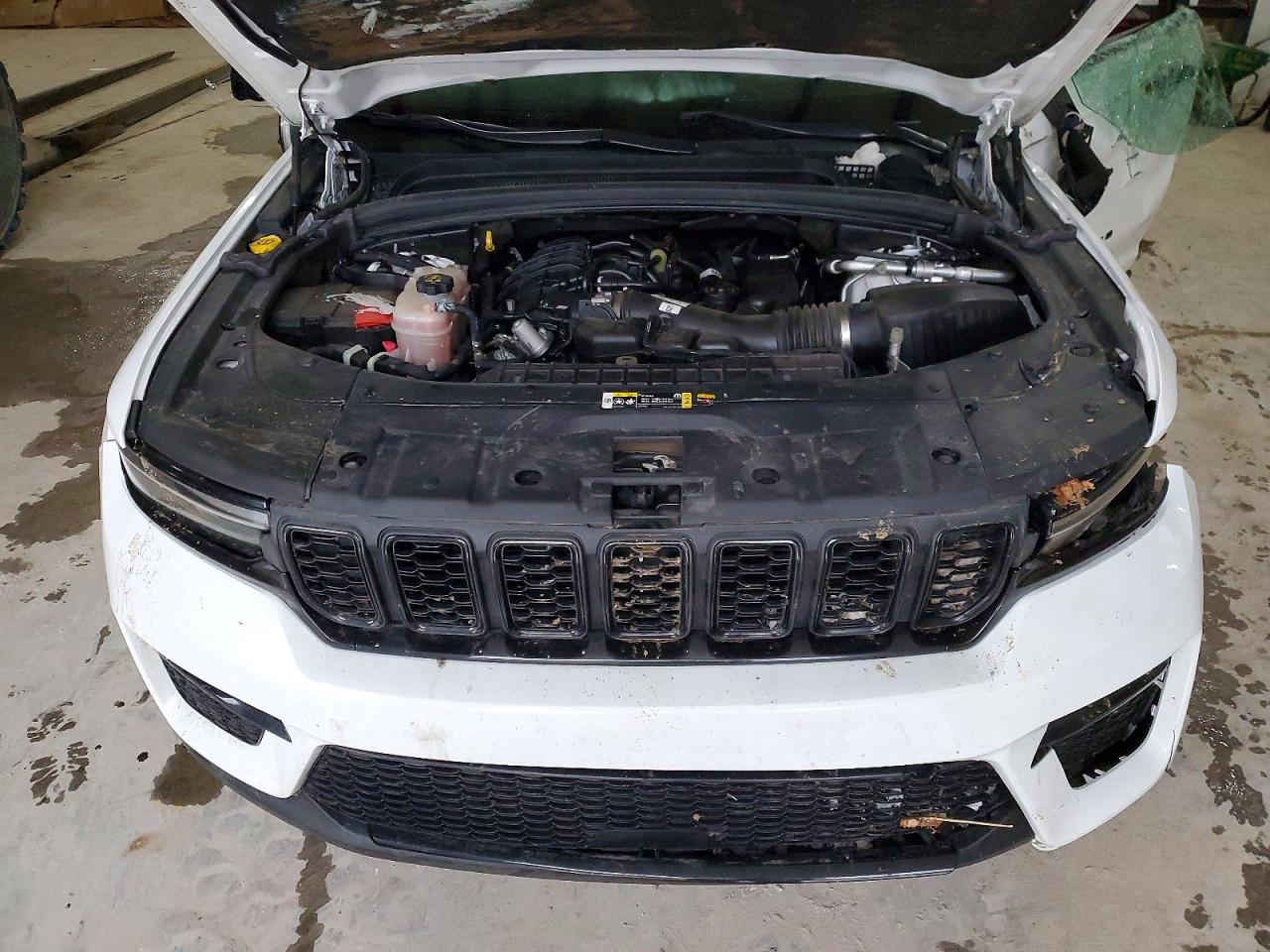 2023 JEEP GRAND CHEROKEE LIMITED photo 23