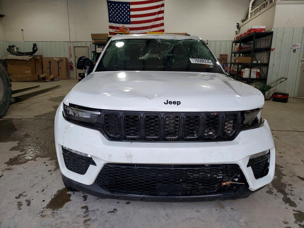 2023 JEEP GRAND CHEROKEE LIMITED photo 9