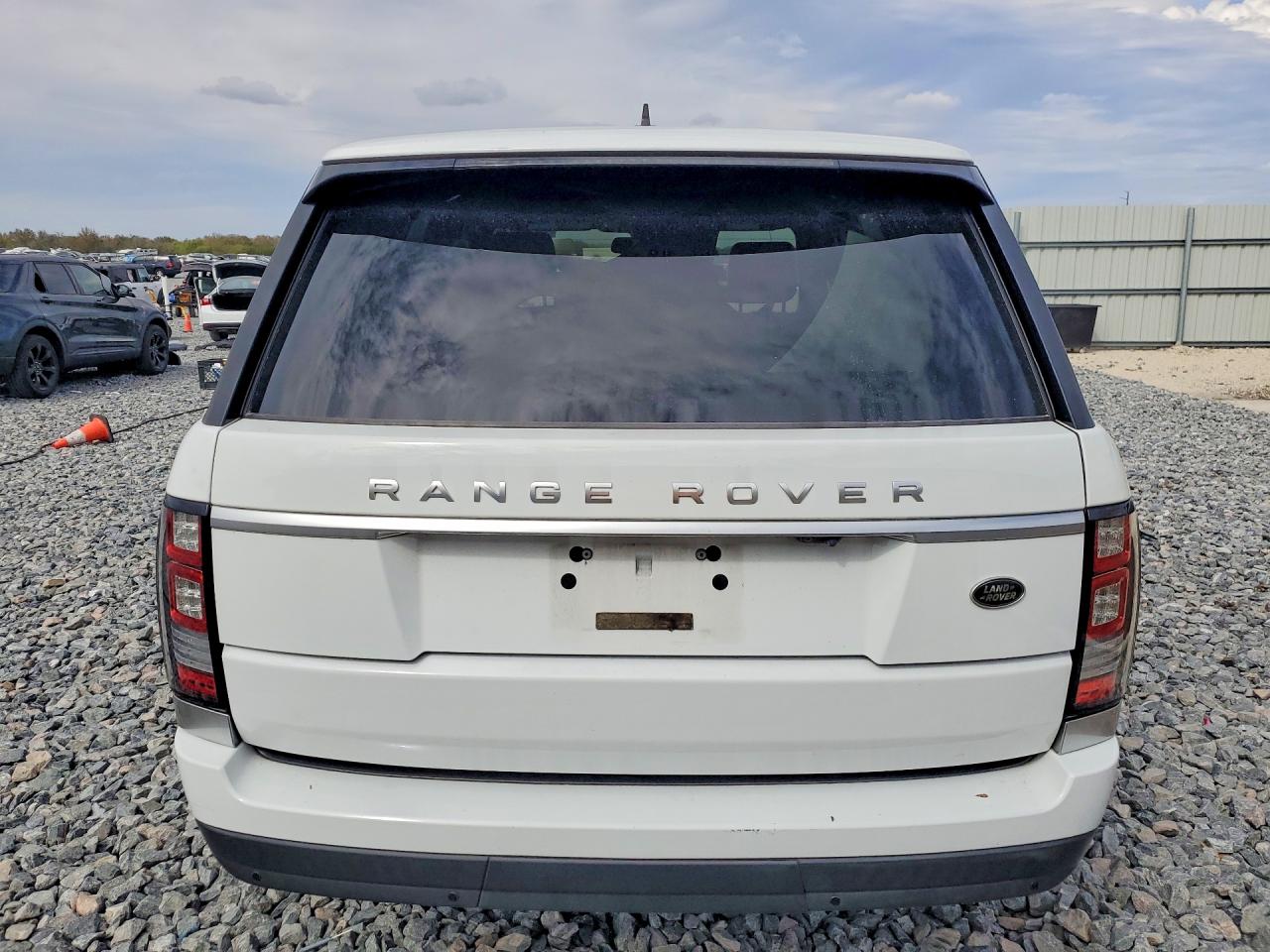 2016 LAND ROVER RANGE ROVER photo 6