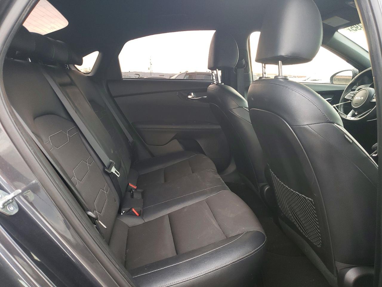 2023 KIA FORTE GT-LINE photo 19