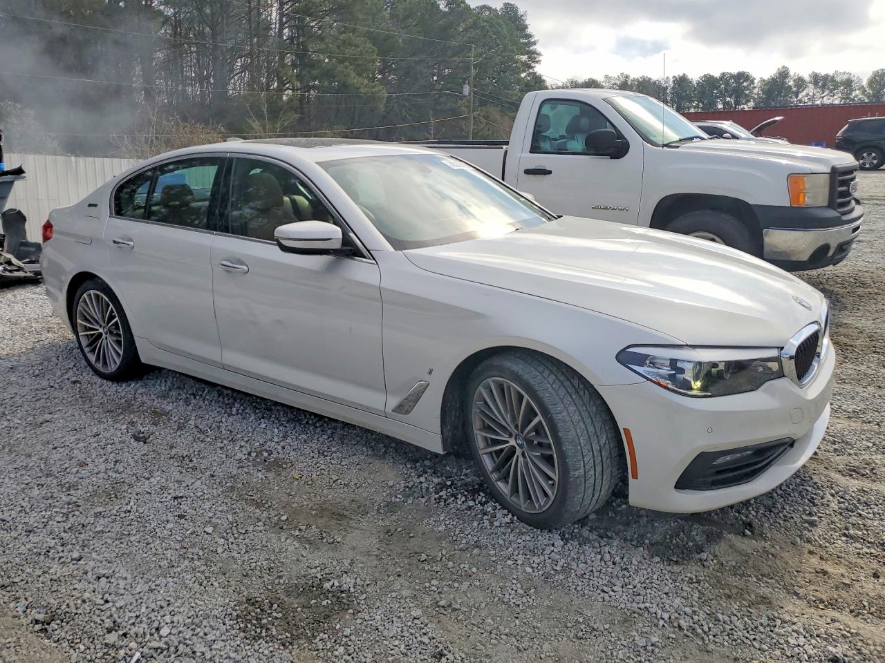 2018 BMW 530E photo 4