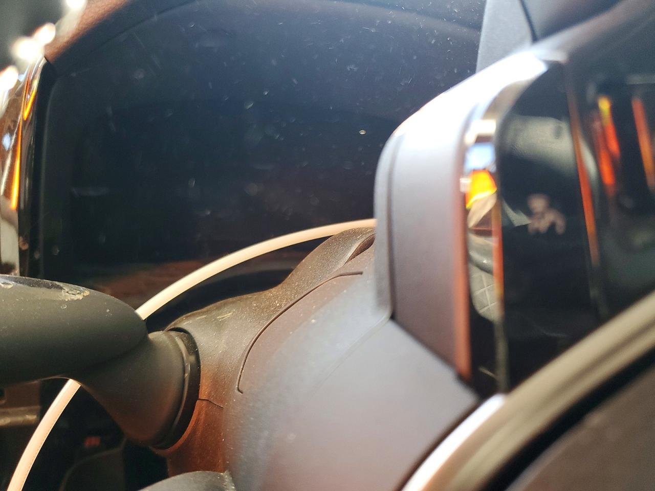 2025 TOYOTA CAMRY XSE photo 9
