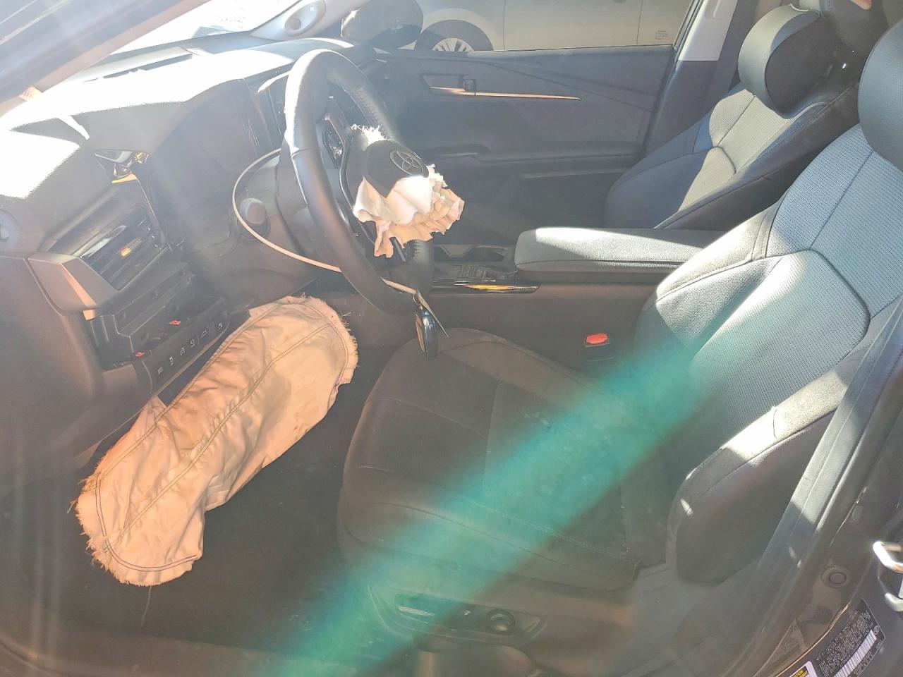 2025 TOYOTA CAMRY XSE photo 7