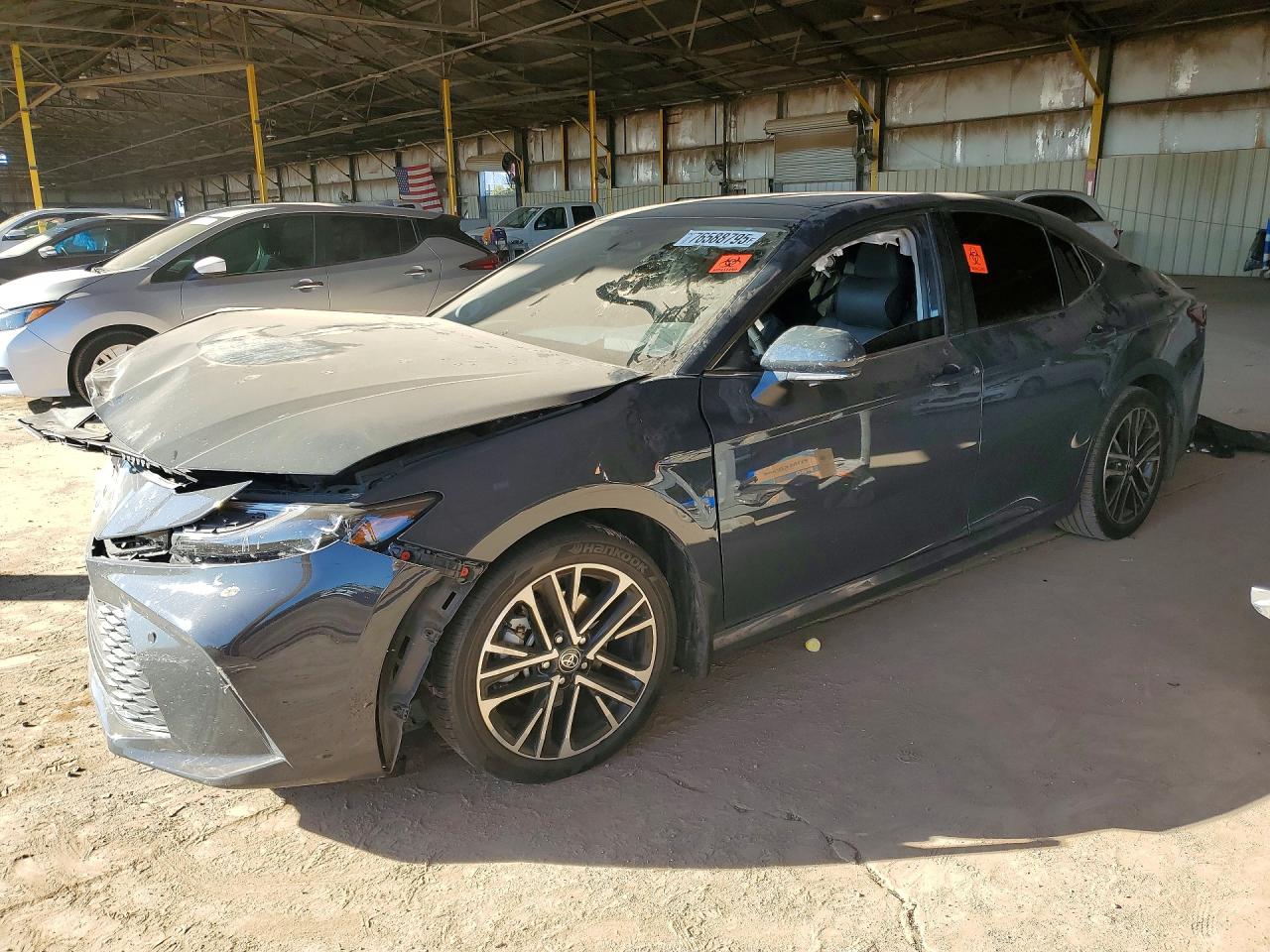 2025 TOYOTA CAMRY