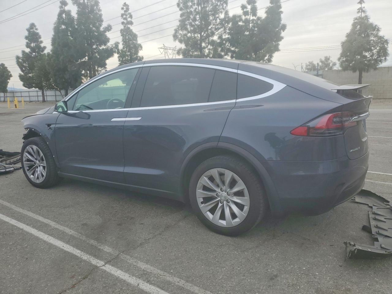 2018 TESLA MODEL X photo 2